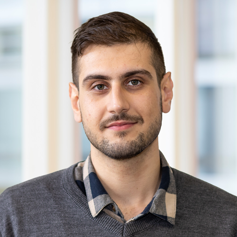  Parham Pourabbas Tavhildari